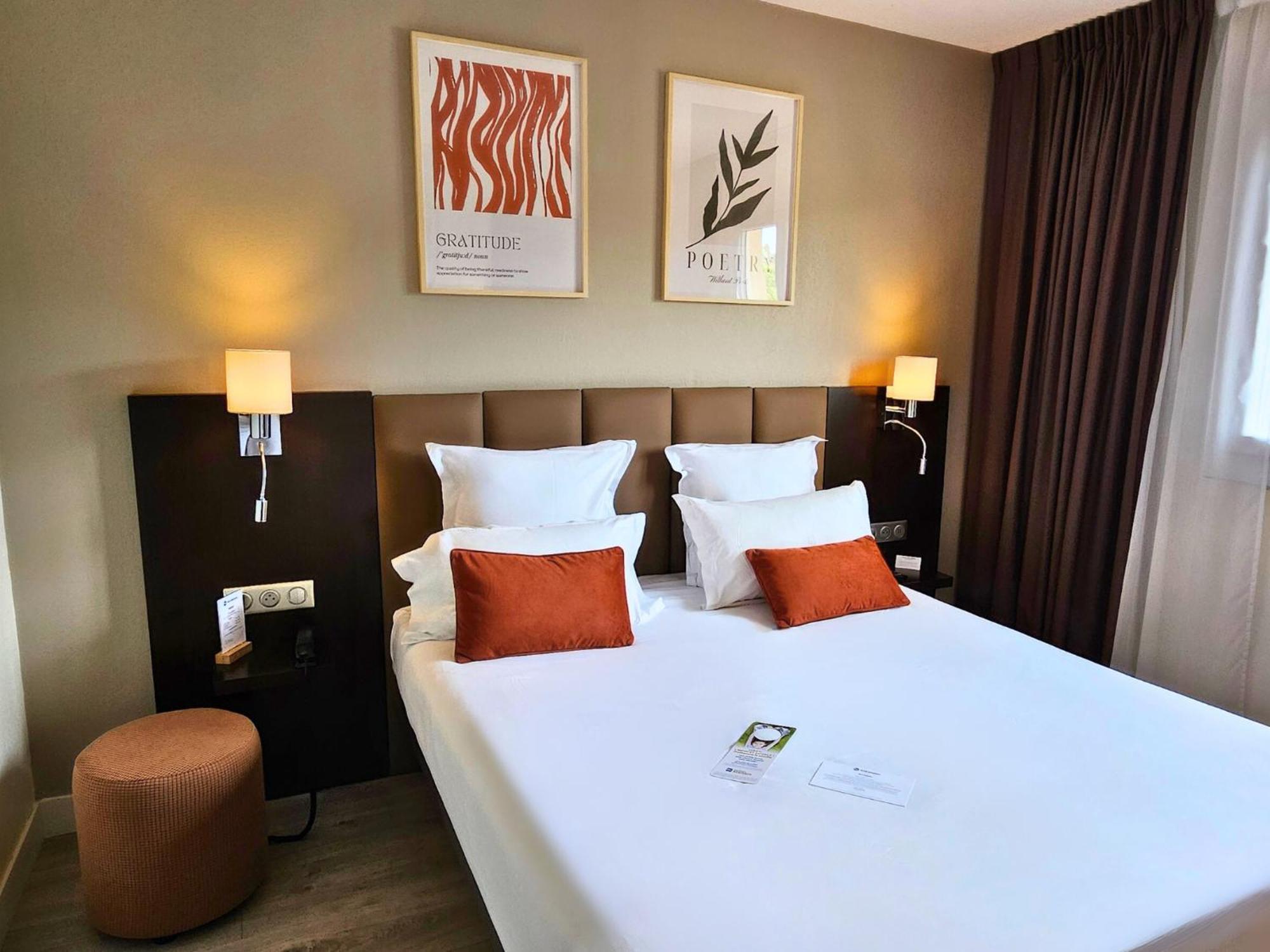 Best Western Terre De Provence Le Cannet-des-Maures Exterior foto