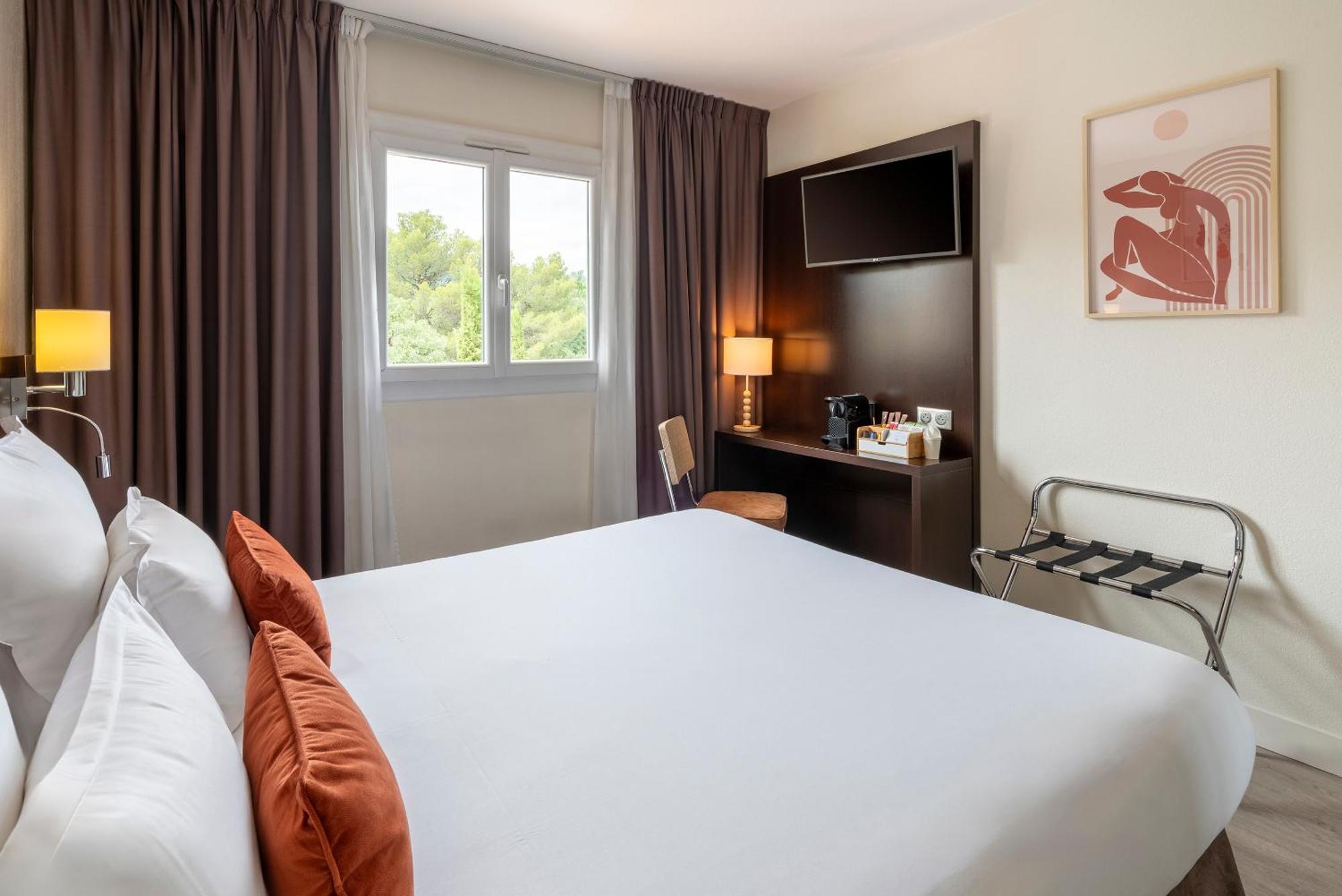 Best Western Terre De Provence Le Cannet-des-Maures Exterior foto