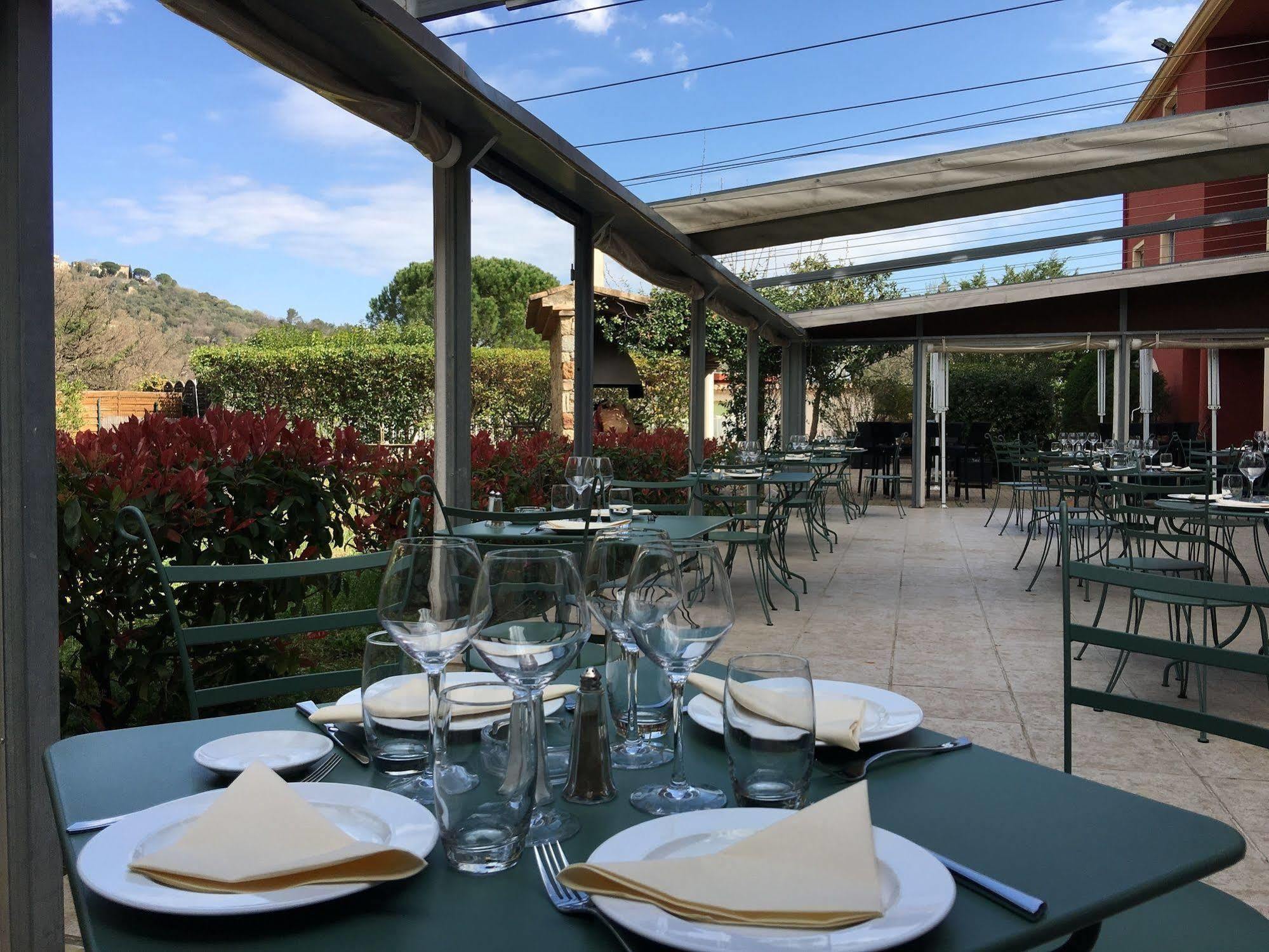 Best Western Terre De Provence Le Cannet-des-Maures Exterior foto